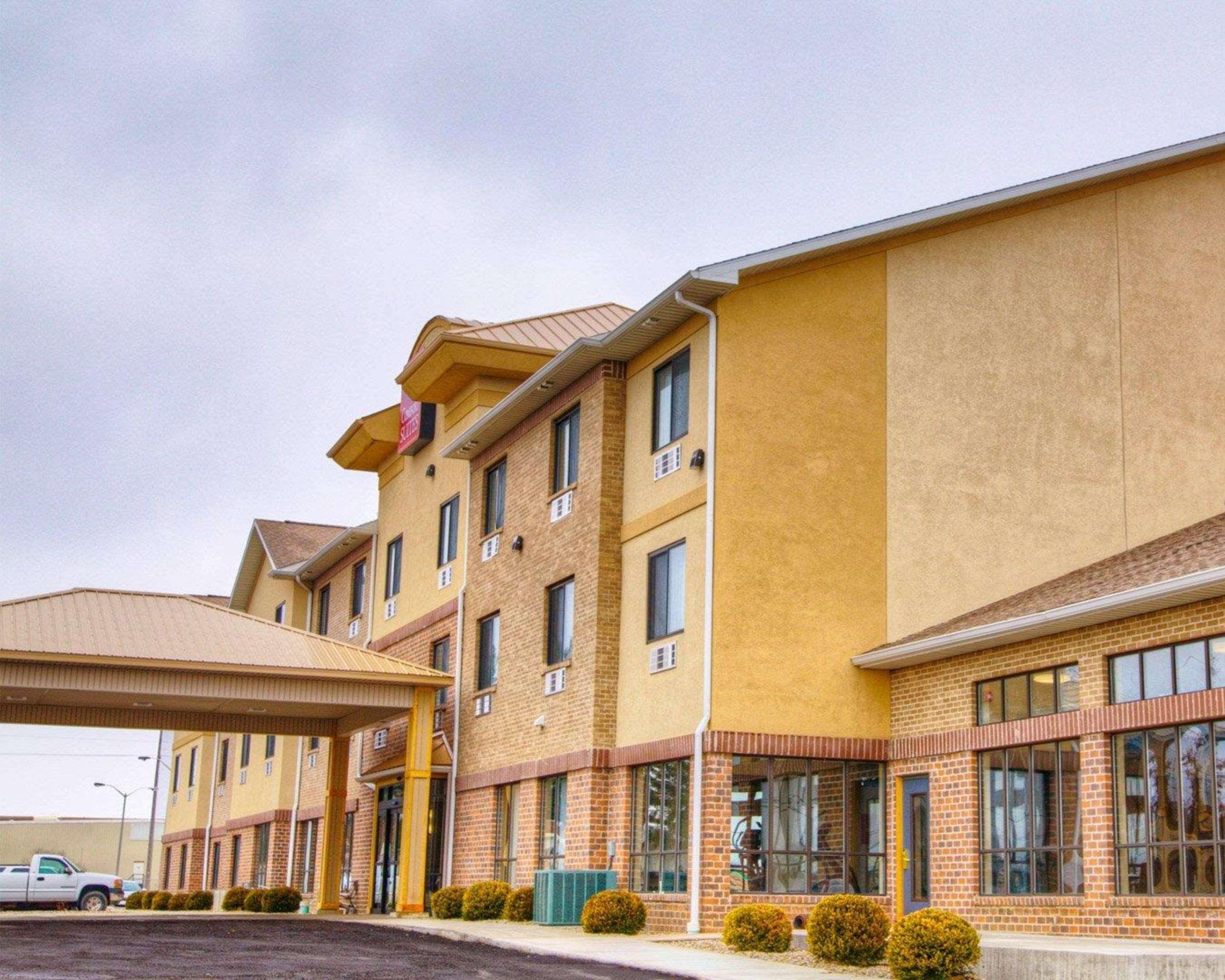 Comfort Suites Plymouth Near Us-30 Екстериор снимка